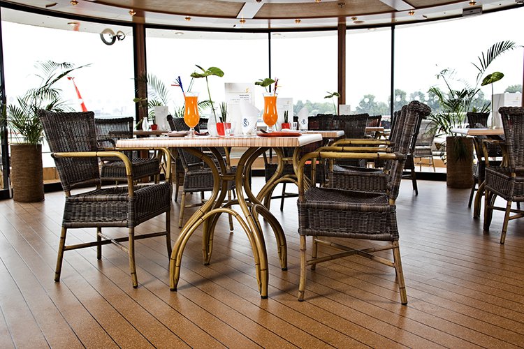 Riviera Travel MS Emily Bronte Interior Restaurant 3.jpg